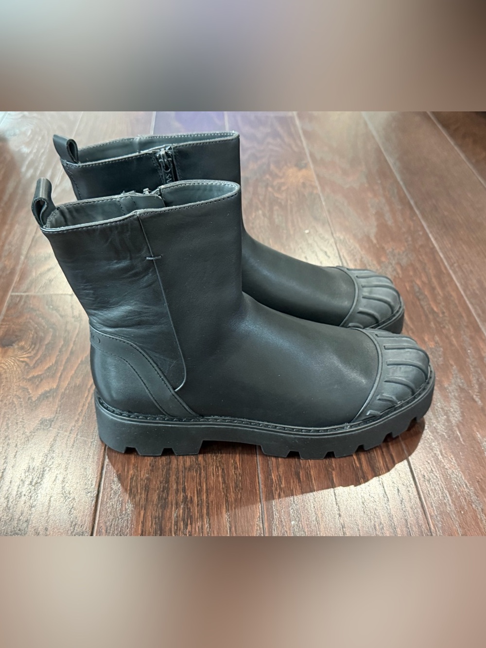 Franco Sarto Women Black Brandie Lug Sole Booties Size 10M
